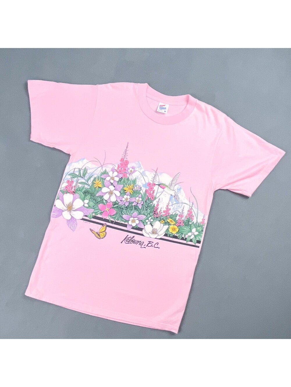 Vintage Kelowna B.C. Pink Floral Graphic T-Shirt